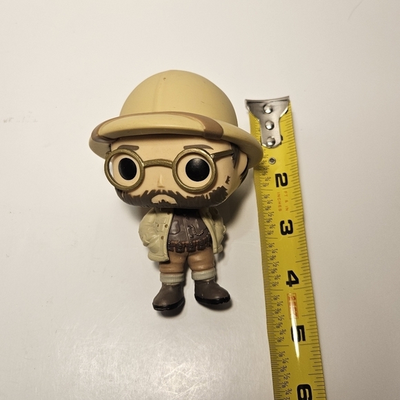 Professor Shelly Oberon 2017 Jumanji Funko Pop! Vinyl 4" Figurine - Picture 6 of 6